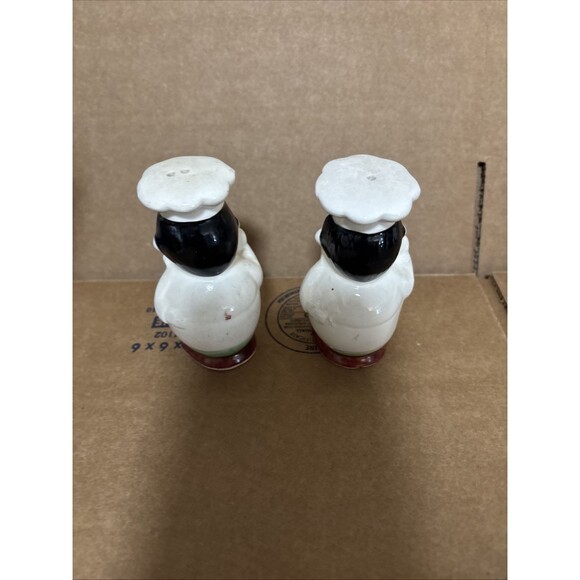 Vintage Chef Salt & Pepper Shaker Set - Taiwan - Picture 2 of 5